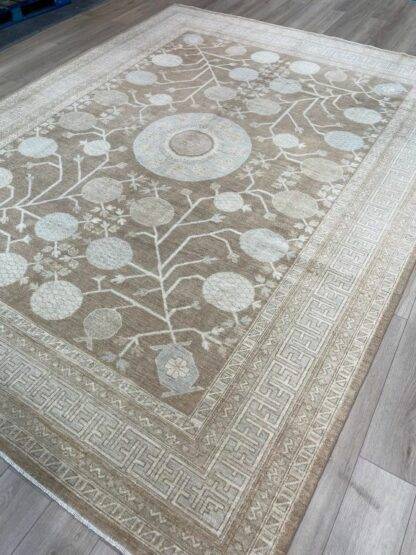 Lovely soft brown color Peshawar Rug 8.11x11.10 handmade carpet