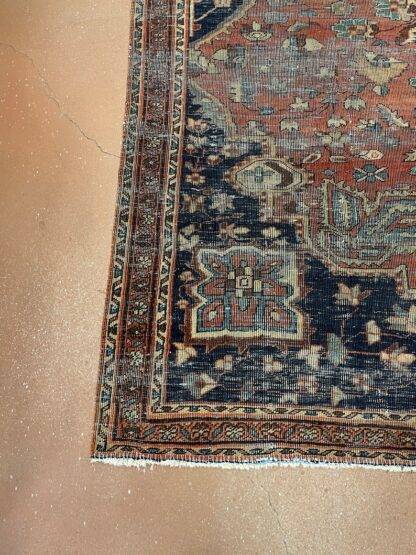 Antique Rug |  Farahan Sarouk 6.3 x 10 worn distressed - Image 3