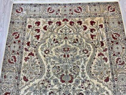 Authentic Silk Rug with Floral and Medallion Design 3.4x4.9 - Image 6