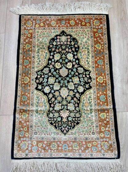 Turkish Rug | Silk Hereke Rug 2.7x3.5 Floral Motifs