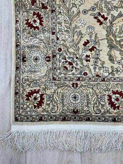 Authentic Silk Rug with Floral and Medallion Design 3.4x4.9 - Image 9